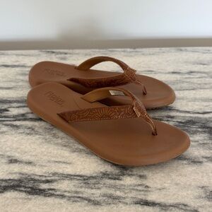 Flojos Flip Flops sz 8